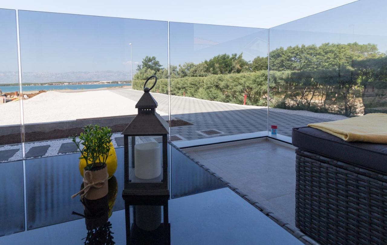 Luxury Beachfront Villa Crystal Aenona - By Ta Leut Agency Nin Exterior foto